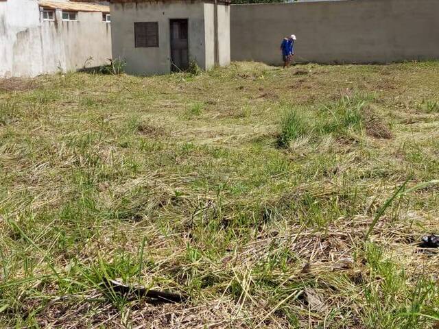 Terreno para Venda em Rio das Ostras - 4