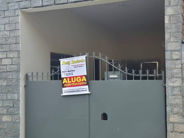 #121 - Casa para Locação em Paty do Alferes - RJ